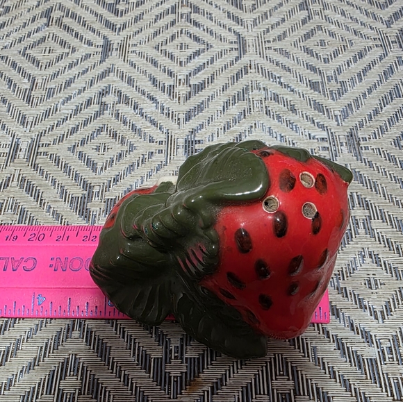 Hand Painted Strawberry Salt And Pepper Shakers #3 - Picture 6 of 8